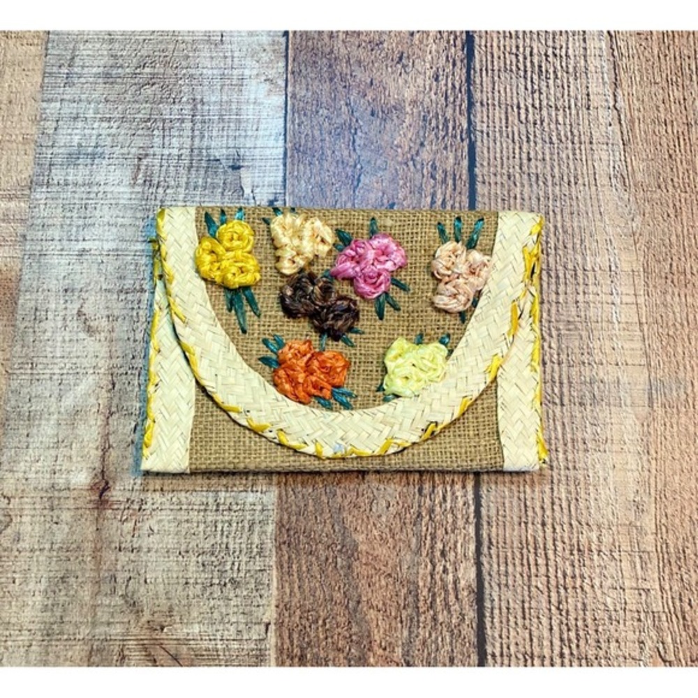 Vintage Straw Burlap Clutch Bag Raffia Floral Embroidery Yellow Trim Boho Summer